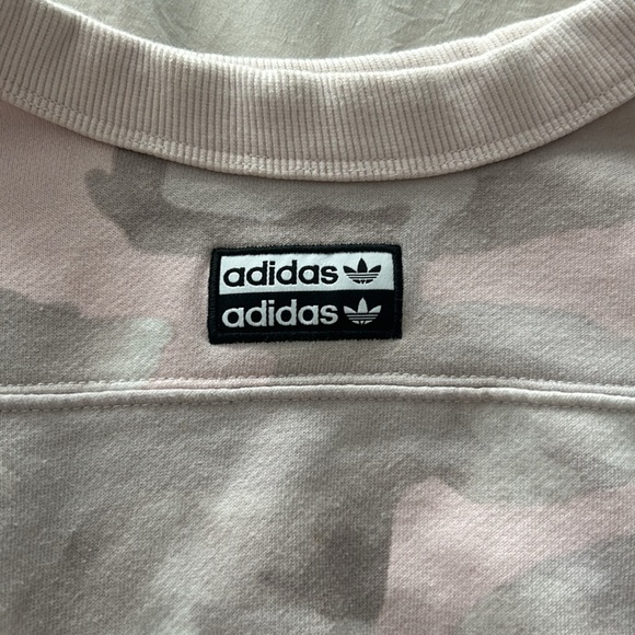 Adidas Pink Camo Cropped Sweatshirt - Picture 8 of 9